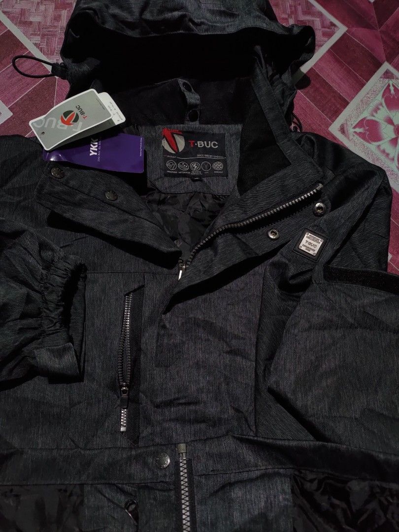 T BUC hoodie jacket
