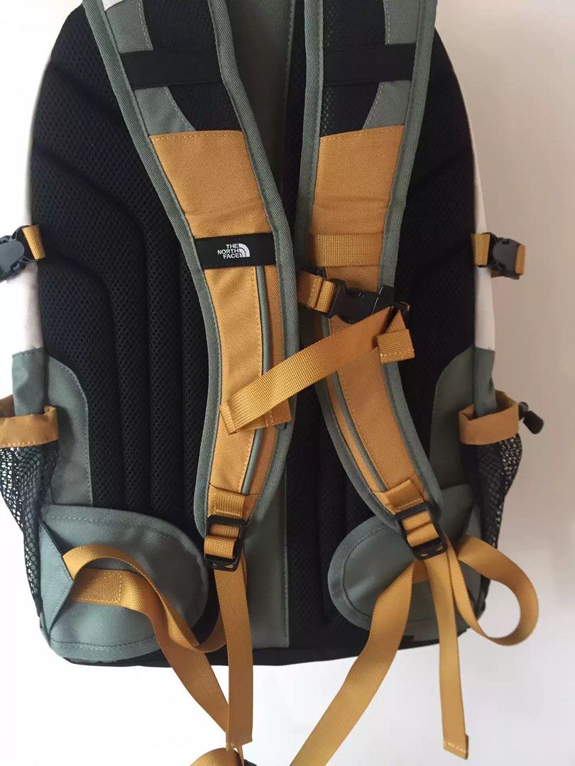 65 liter backpack osprey on people Atmos AG 65L Men's Backpacking Backpack, Black, S/M : Sports & Outdoors Style Number:1029-3-1104 including two front pockets The North Face Summit Product with Sizes