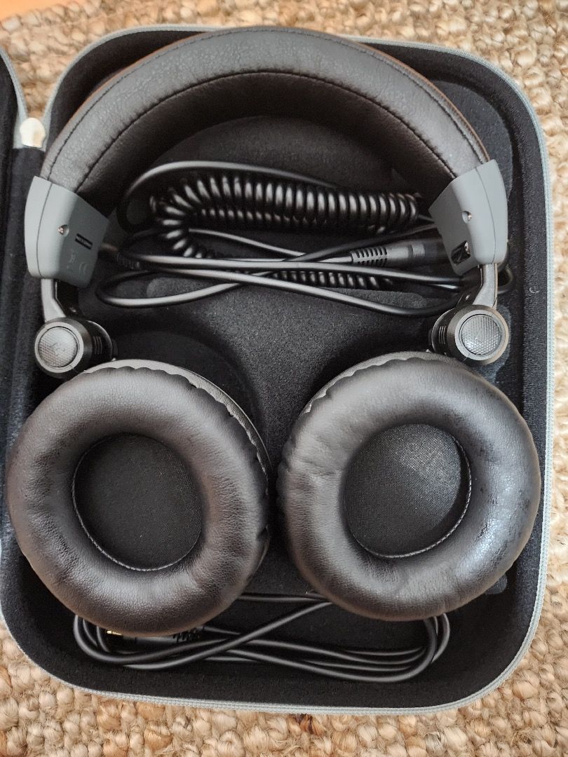 Ultrasone Signature DXP, 音響器材, 頭戴式/罩耳式耳機- Carousell