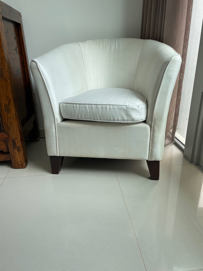 white room chair