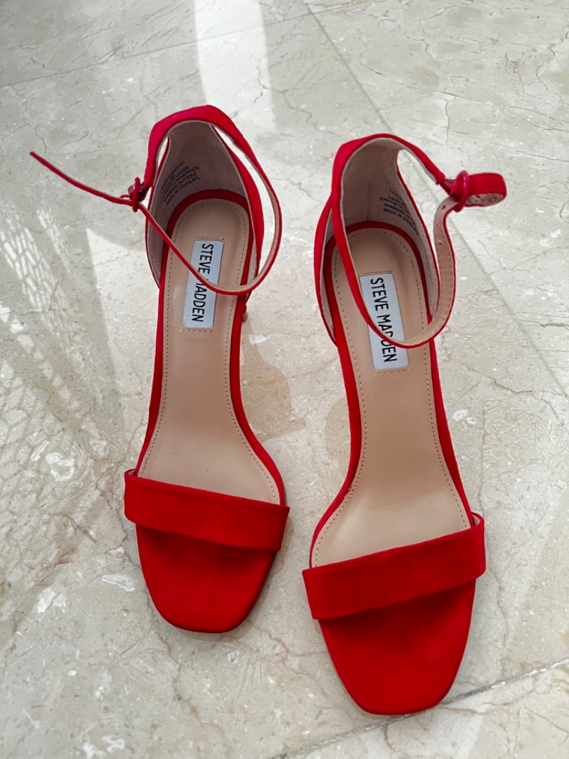 Worn once Steve Madden Fame red suede heel sandals