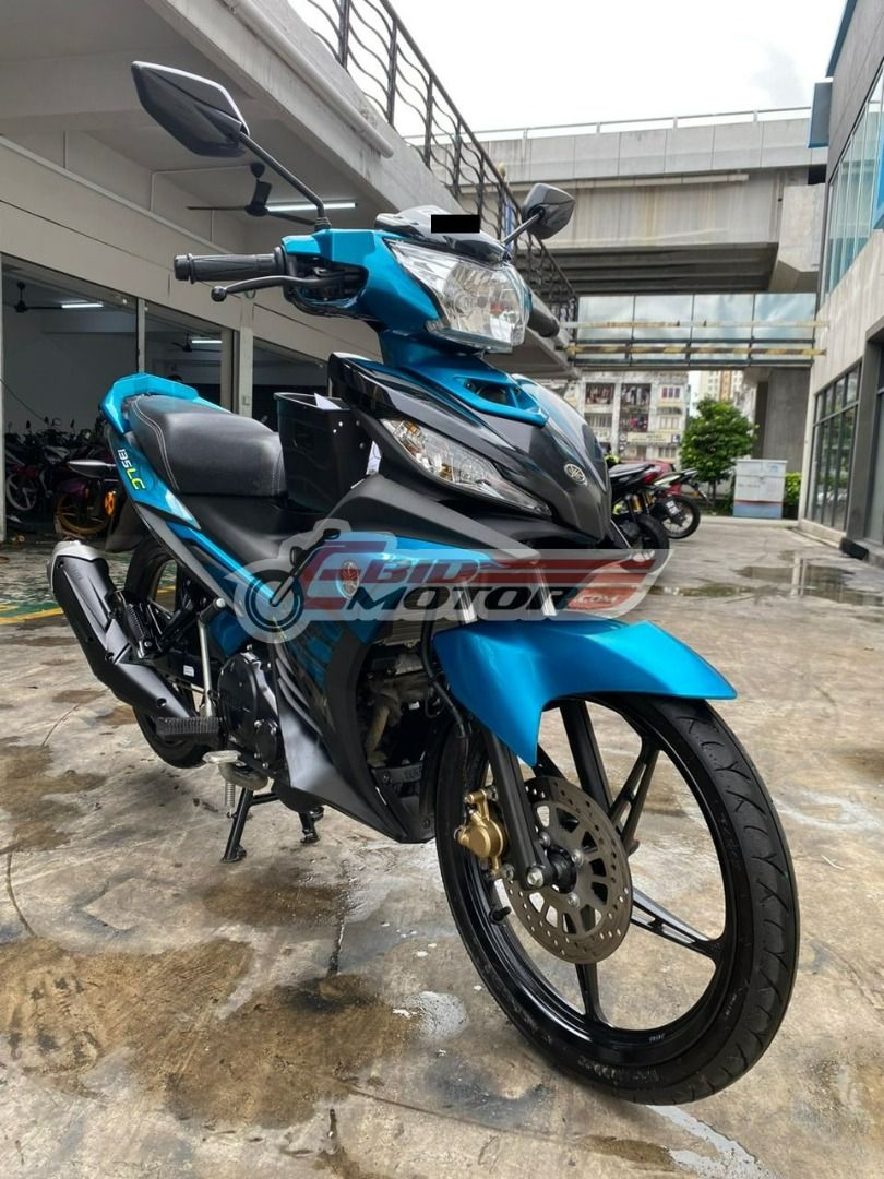 Yamaha LC135 LC 135 V7 ( 2022 ) ( 2,677KM ONLY ) 99.99% NEW, Motorbikes ...