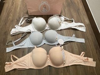 Young Hearts Bras 75B (brand new)