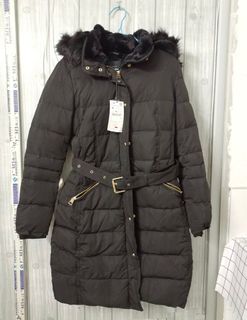 (Category: ) located in . Submitted by the.outerwear (Listing ID 1195272159, Image 1). Description: .