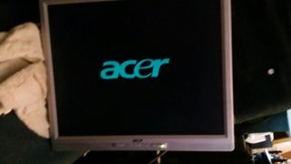 17-inch Acer computer monitor, includes all cables, fully functional, model: AL1717, meet in Tuen Mun acer 17 inch computer monitor, all wires included, trade in Tuen Mun64180232270210110