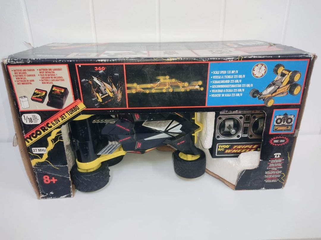 Triple wheels hot sale rc car