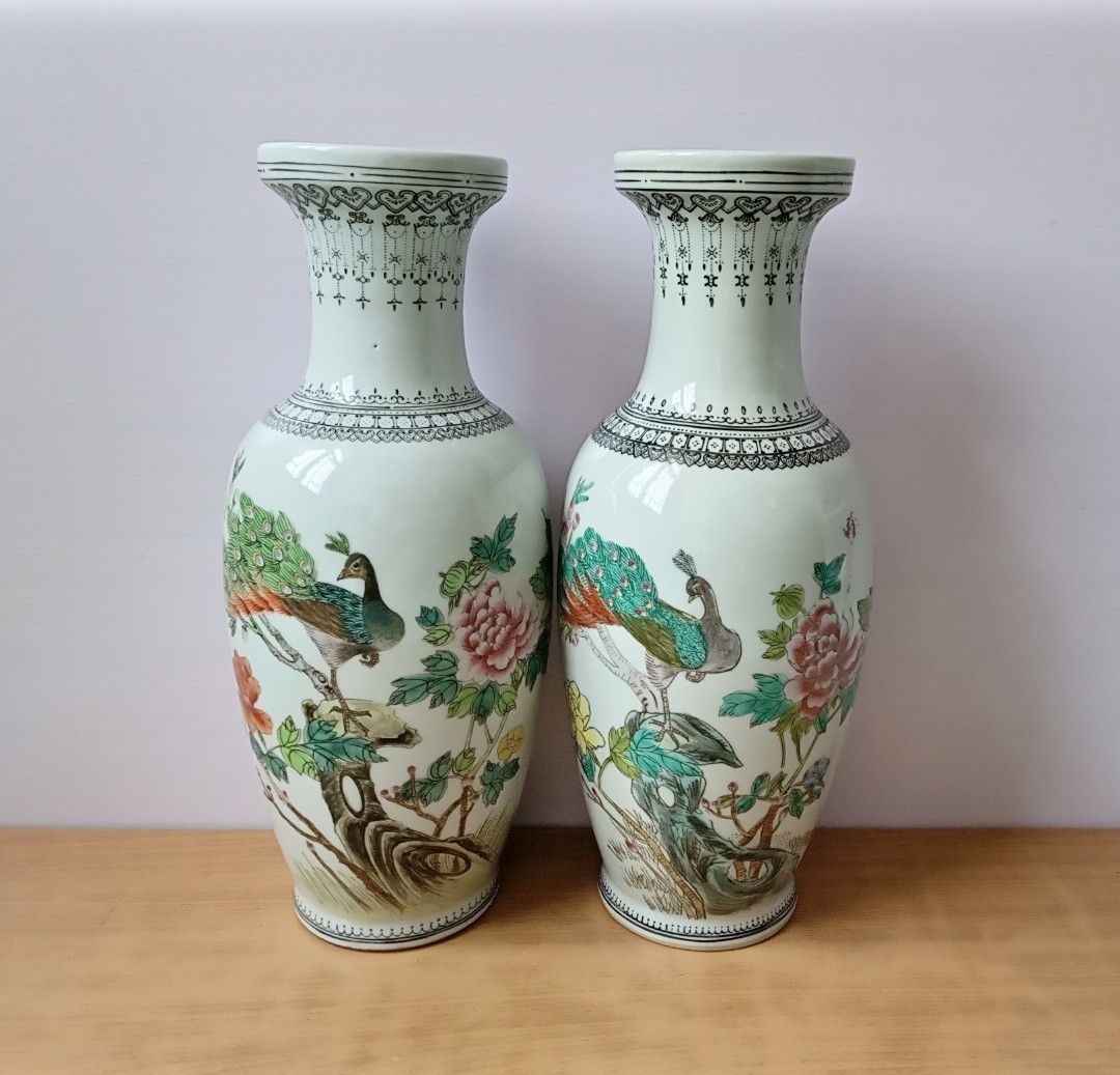 花瓶陶瓷中式花樽chinese vase 孔雀花瓶32cm高=12.5吋高(一對$450