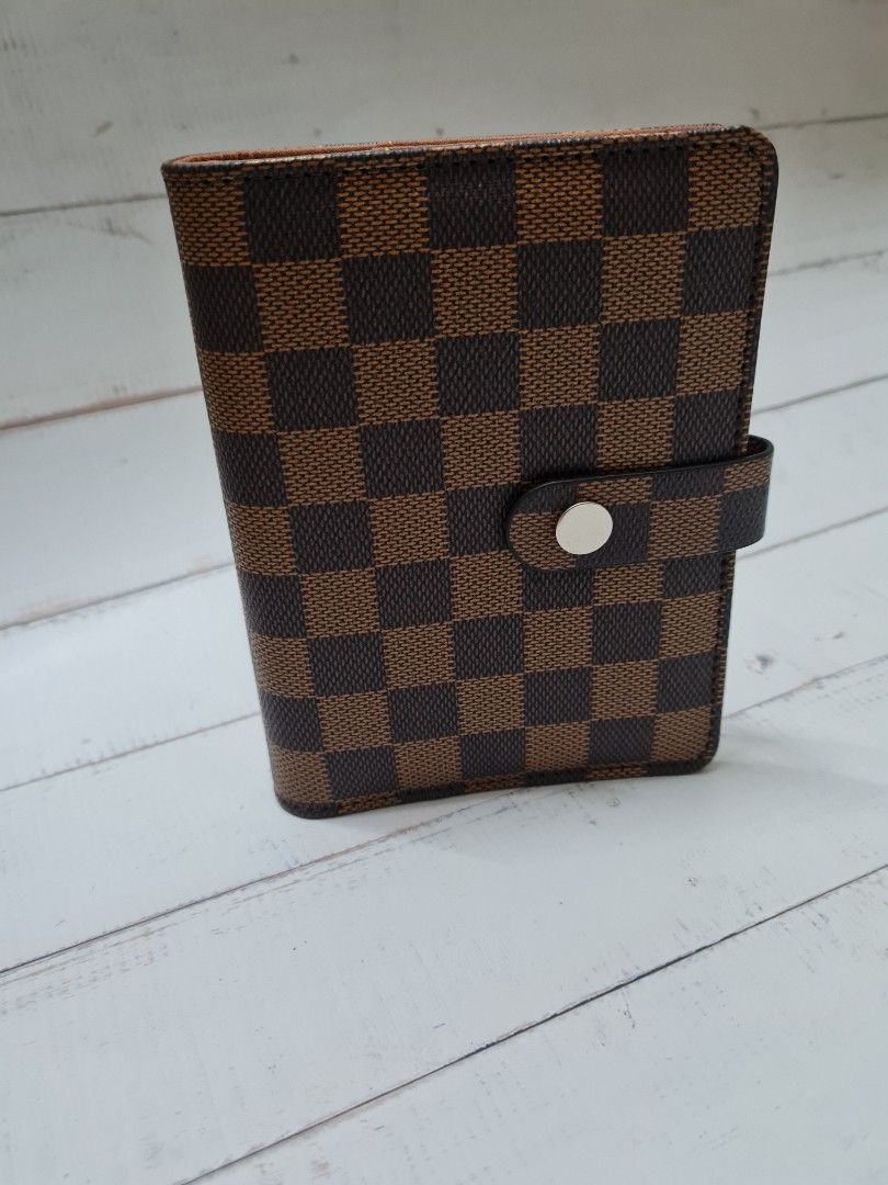 Luxury A5 Size Checkered & Black Quilted Agenda Planner