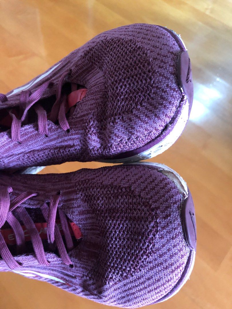 Altra running shoes escanlader, 運動產品, 其他運動配件 Carousell