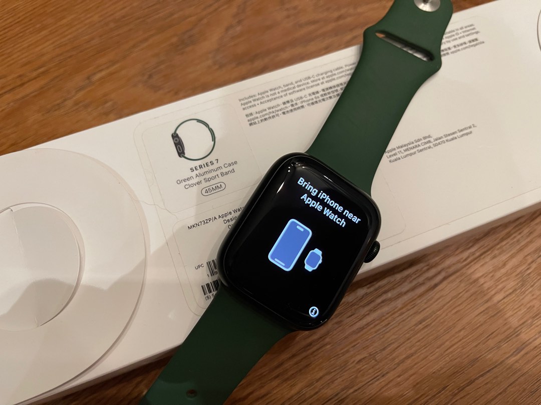Apple Watch Series 7 45mm GPS - Green Aluminum Case, Mobile Phones