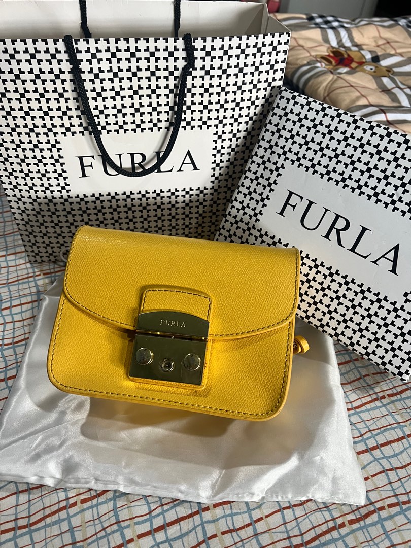 AUTHENTIC FURLA, Women's Fashion, Bags & Wallets, Crossbody Bags on Carousell