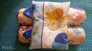 Bantal guling bayi