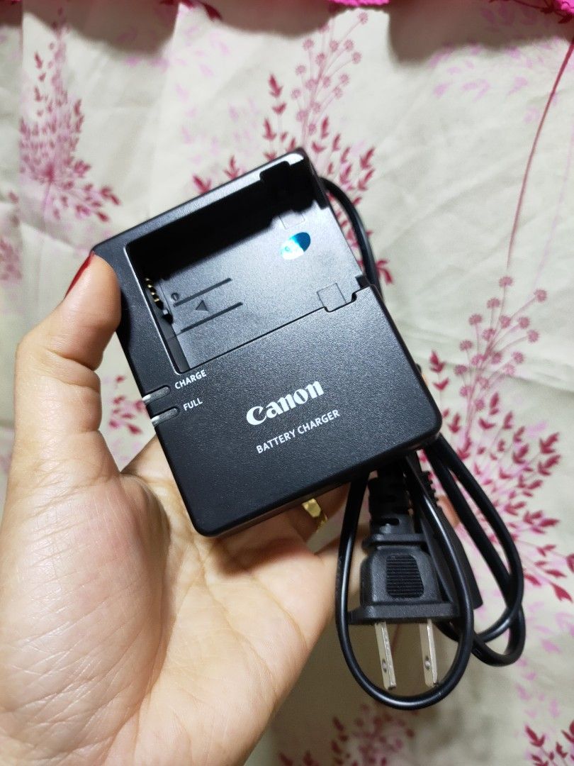 Battery Charger Canon LCE8C LPE8 New, Photography, Photography
