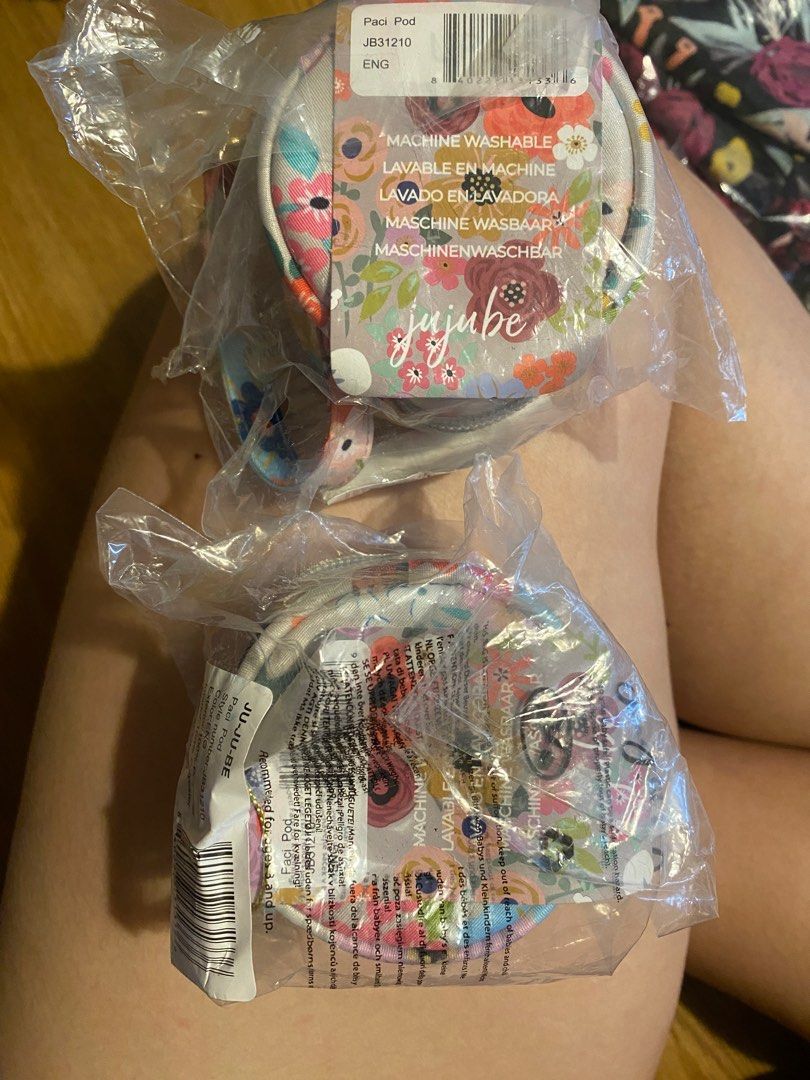 Bnip pacipod jujube enchanted garden floral flowers pacifier holder