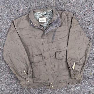 (Kategori: ) berada di . Dikirim oleh stashstuff (ID iklan 1195439575, Gambar 1). Deskripsi: .