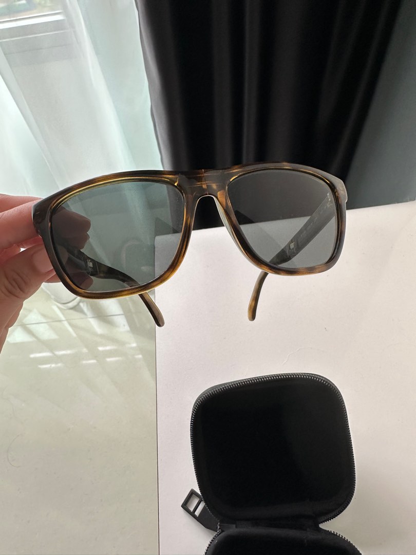 Burberry foldable sunglasses 2025