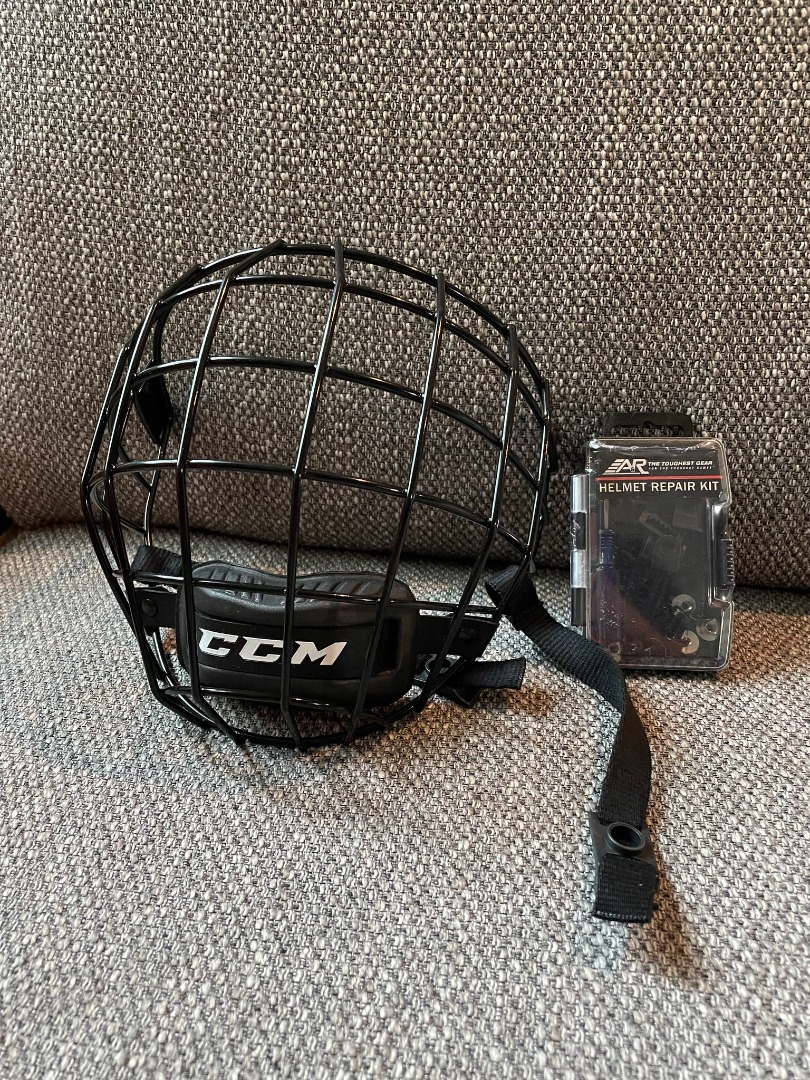 CCM FM580 Black Helmet Cage with A&R Helmet Repair Kit, Sports