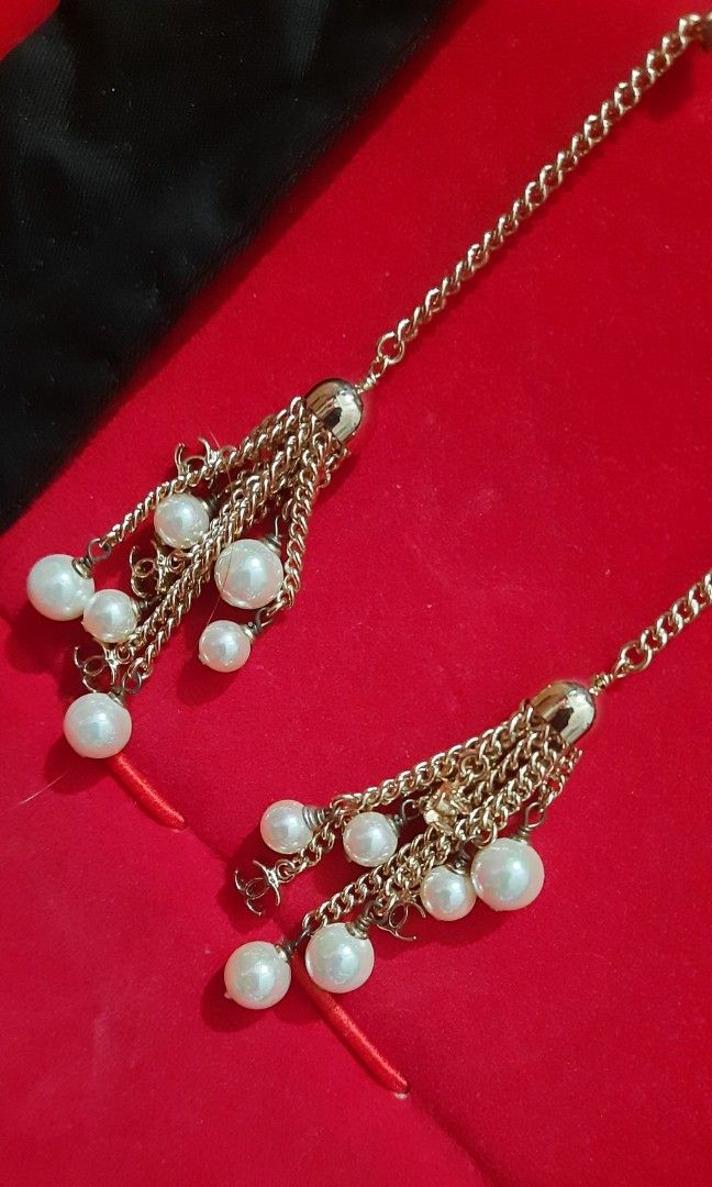 Chanel Accessories (Category: Luxury Accessories) located in Marikina City. Submitted by laila15 (Listing ID 1195595998, Image 2). Description: Chanel Accessories Can be made as keychain or earrings.