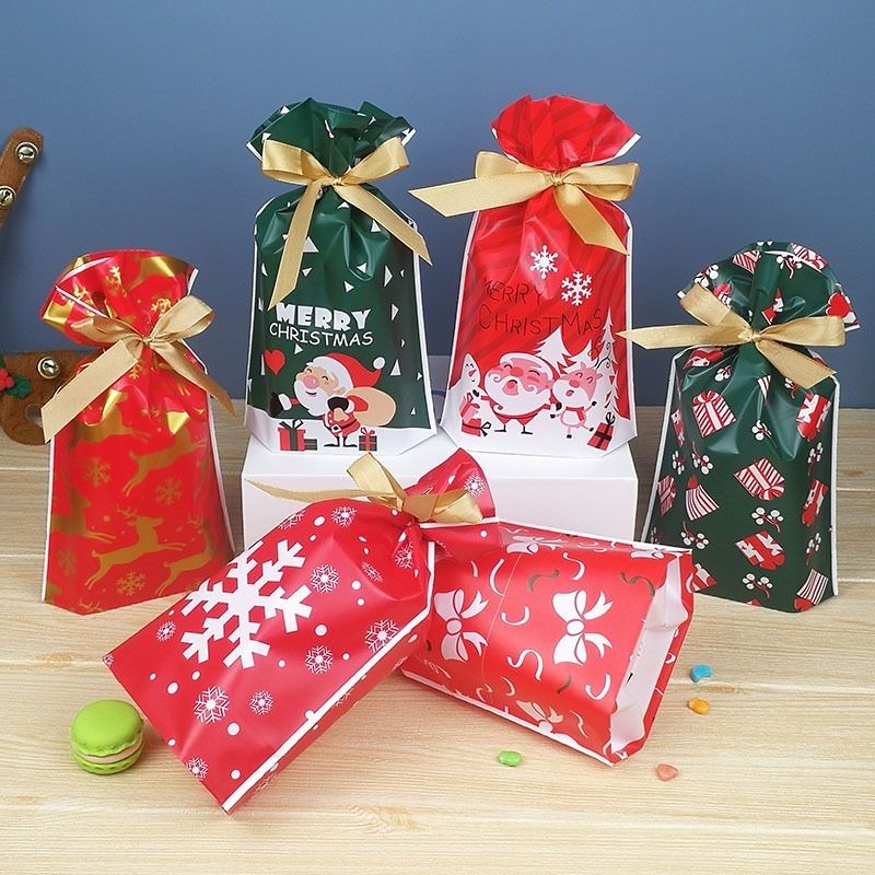 gift wrapping small christmas drawstring bags
