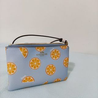 (Category: ) located in . Submitted by xtdlmtdshoppe (Listing ID 1195555721, Image 1). Description: .