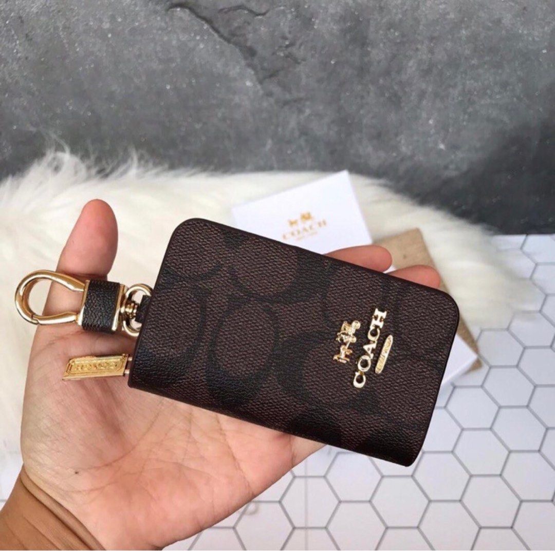 Coach key holder wallet, Women's Fashion, Bags & Wallets on Carousell