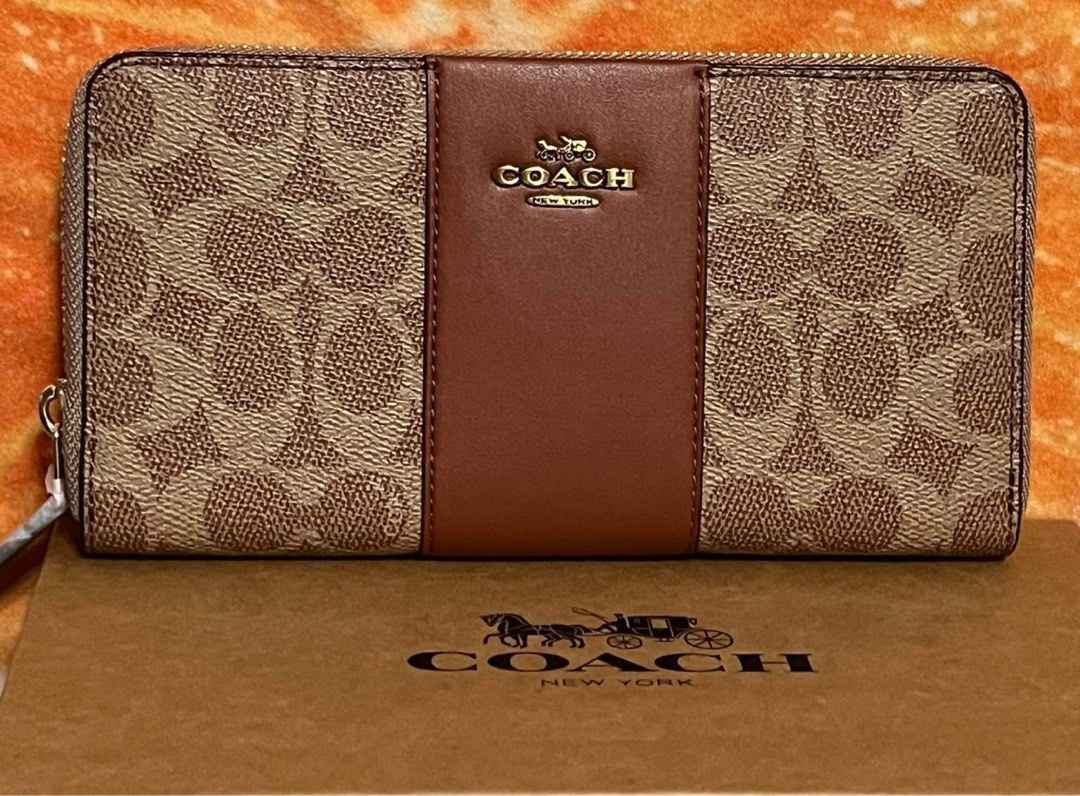 COACH WALLET, Women's Fashion, Bags & Wallets, Wallets & Card holders on Carousell COACH WALLET, Women's Fashion, Bags & Wallets, Wallets & Card holders on Carousell