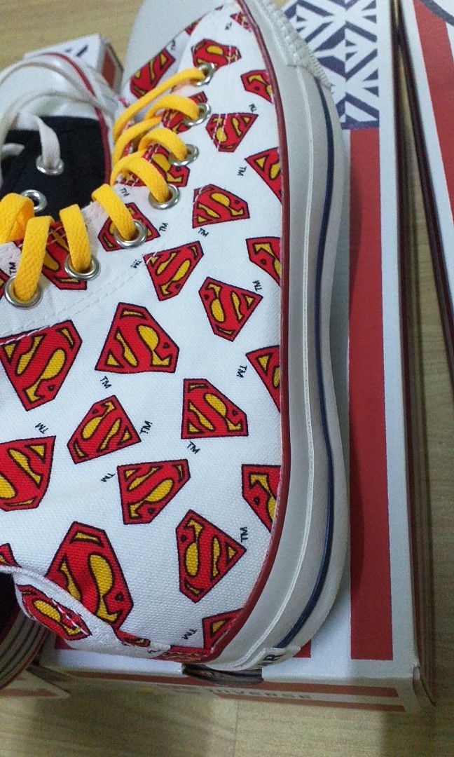 Superman custom converse on sale sneakers