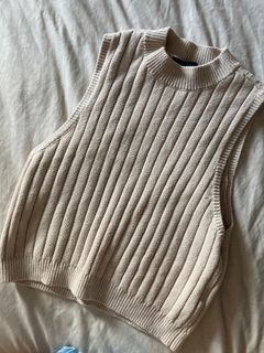 F21 Knitted Vest