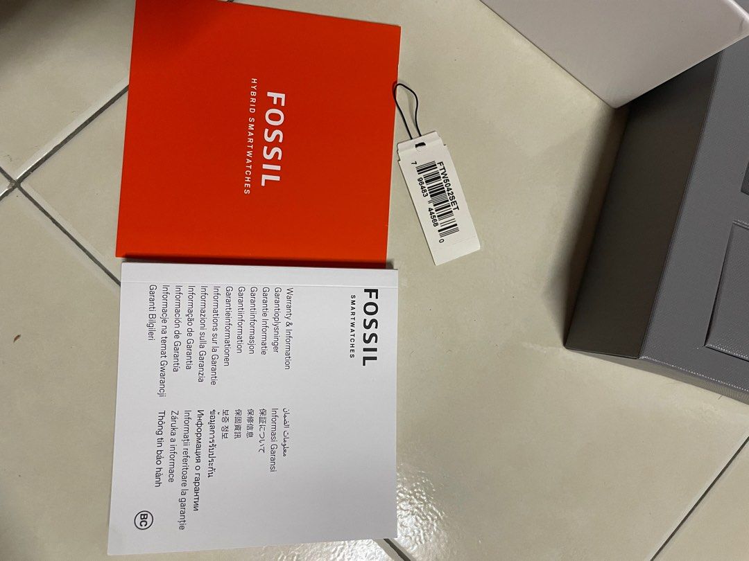 FOSSIL hybrid smartwatch Women s Fashion Watches Accessories