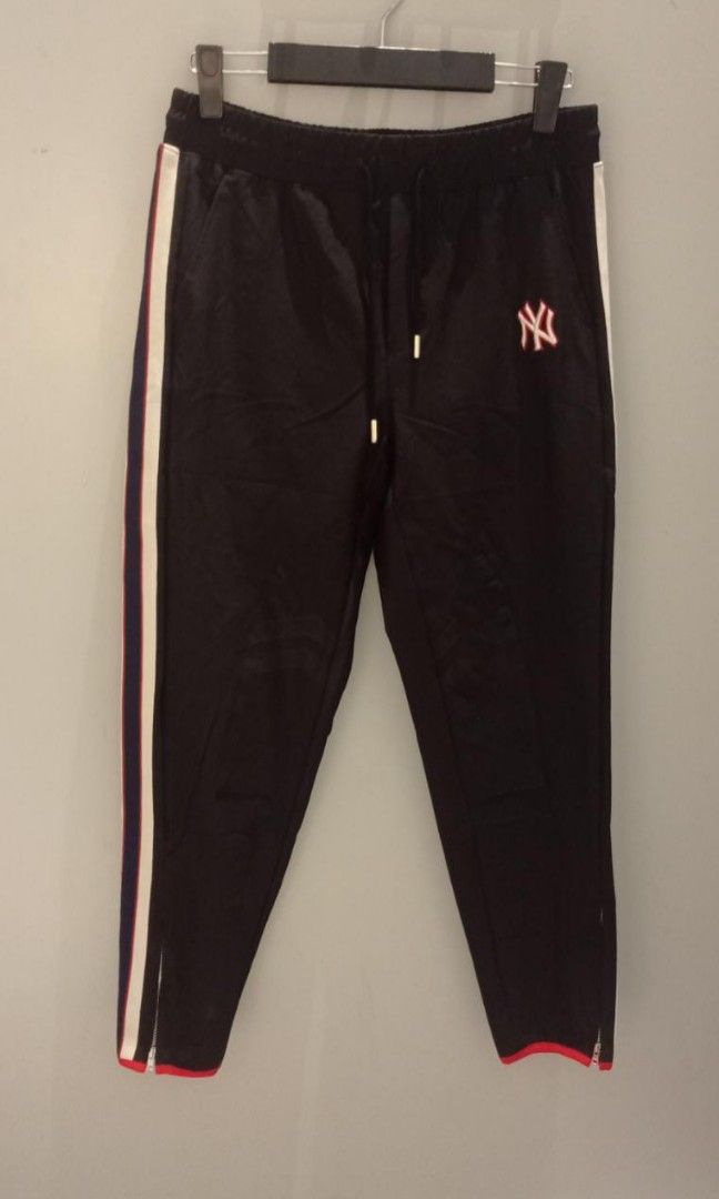 GUCCI NY BLACK TRAINING PANTS Fesyen Pria Pakaian Bawahan di Carousell