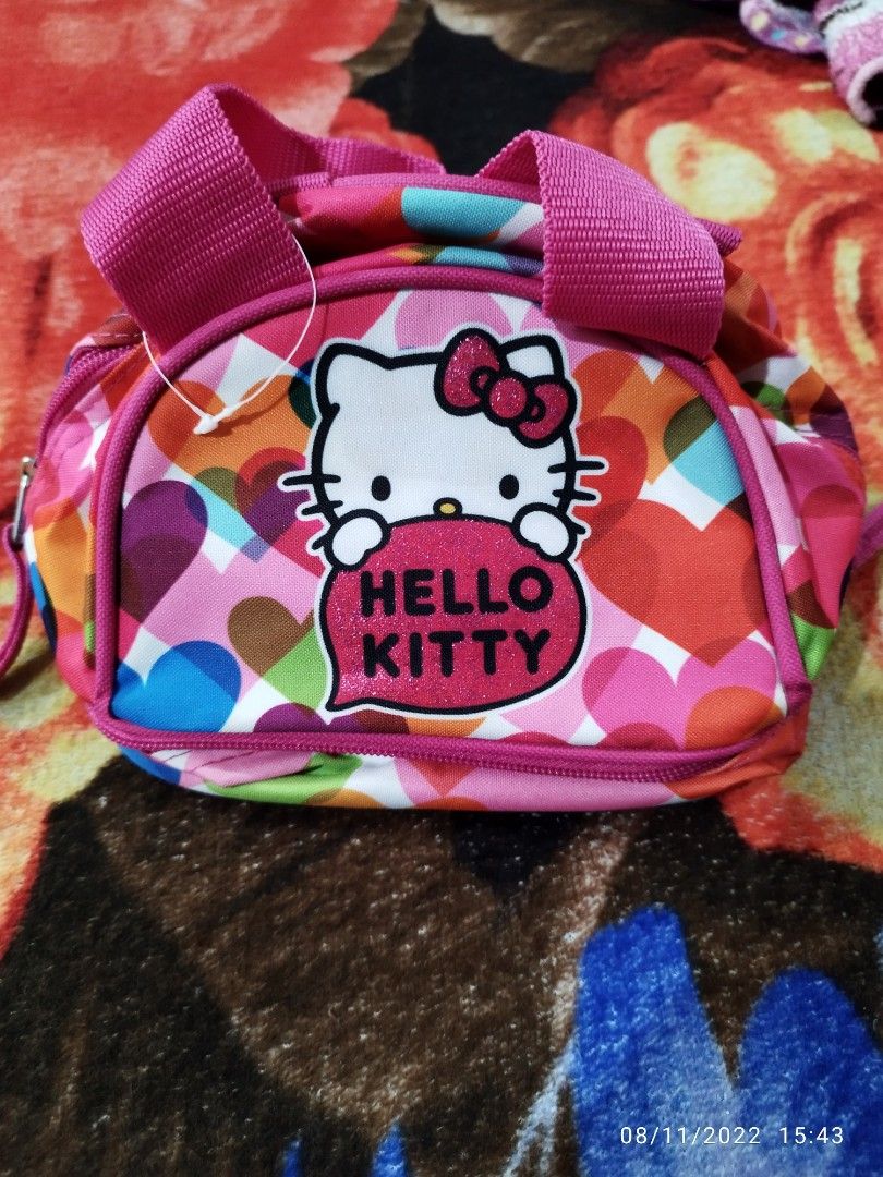 Hello Kitty Bag (Category: Other Babies Going Out Needs) located in Guiguinto. Submitted by clayne30 (Listing ID 1195485887, Image 1). Description: NO COD PAYMENT FIRST 👉Sanrio Hello Kitty Bag 👉W- 8" 👉L- 6" 👉check the photo for more info brandnew never been use no stain 👉Mode Of Payment ☑️Gcash ☑️BDO ☑️BPI ☑️METRO BANK 👉Courier ☑️J&T ( at shopee check out) ⛔Lalamove ⛔LBC ⛔GRAB ⛔GOGO EXPRESS ☑️SHOPEE Check Out 👉PM IS THE 🔑 ⛔No to Bogus Buy