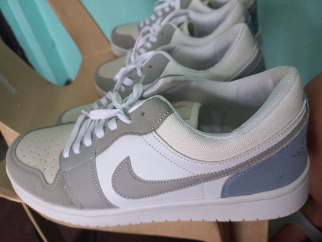 j1 low paris price