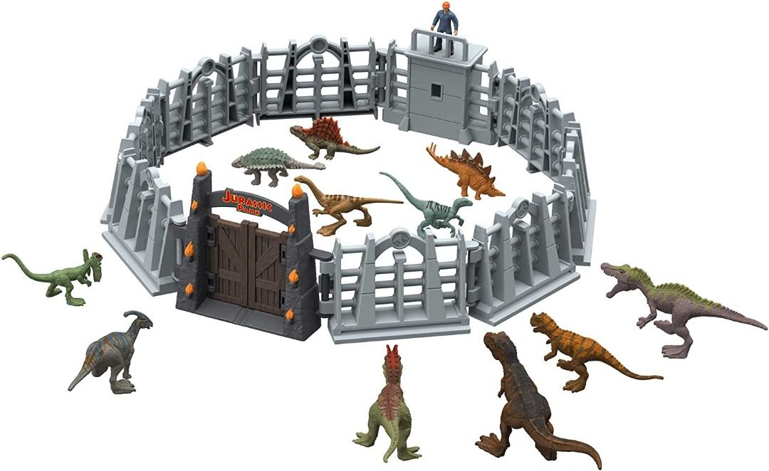 Jurassic World Dominion Holiday Advent Calendar Hobbies Toys Toys Games On Carousell