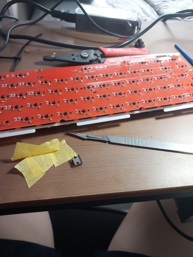 Electronics Soldering/Troubleshooting/Design(EAST), Computers & Tech