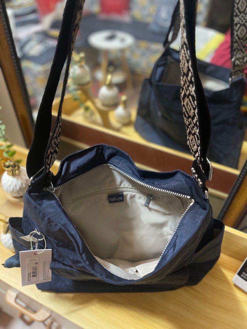 Kipling Nyrie Crossbody Bag, Luxury, Bags & Wallets on Carousell