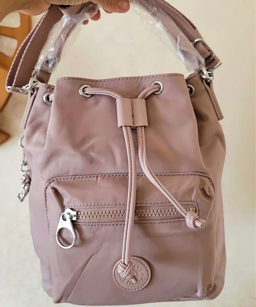 Kipling Violet Small Clean Blush Bag, Women's Fashion, Bags & Wallets