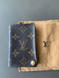 Out w/ the old in w/ the new- Card Holder Recto Verso #louisvuitton, louisvuitton