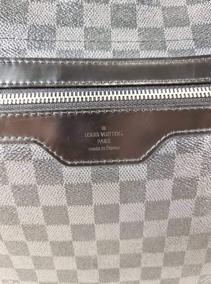 Louis Vuitton Vintage - Damier Graphite Daniel MM Bag - Grey - Fabric and  Leather Handbag - Luxury High Quality - Avvenice