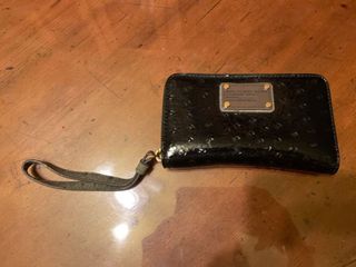 Marc by Marc jacobs全黑短夾
