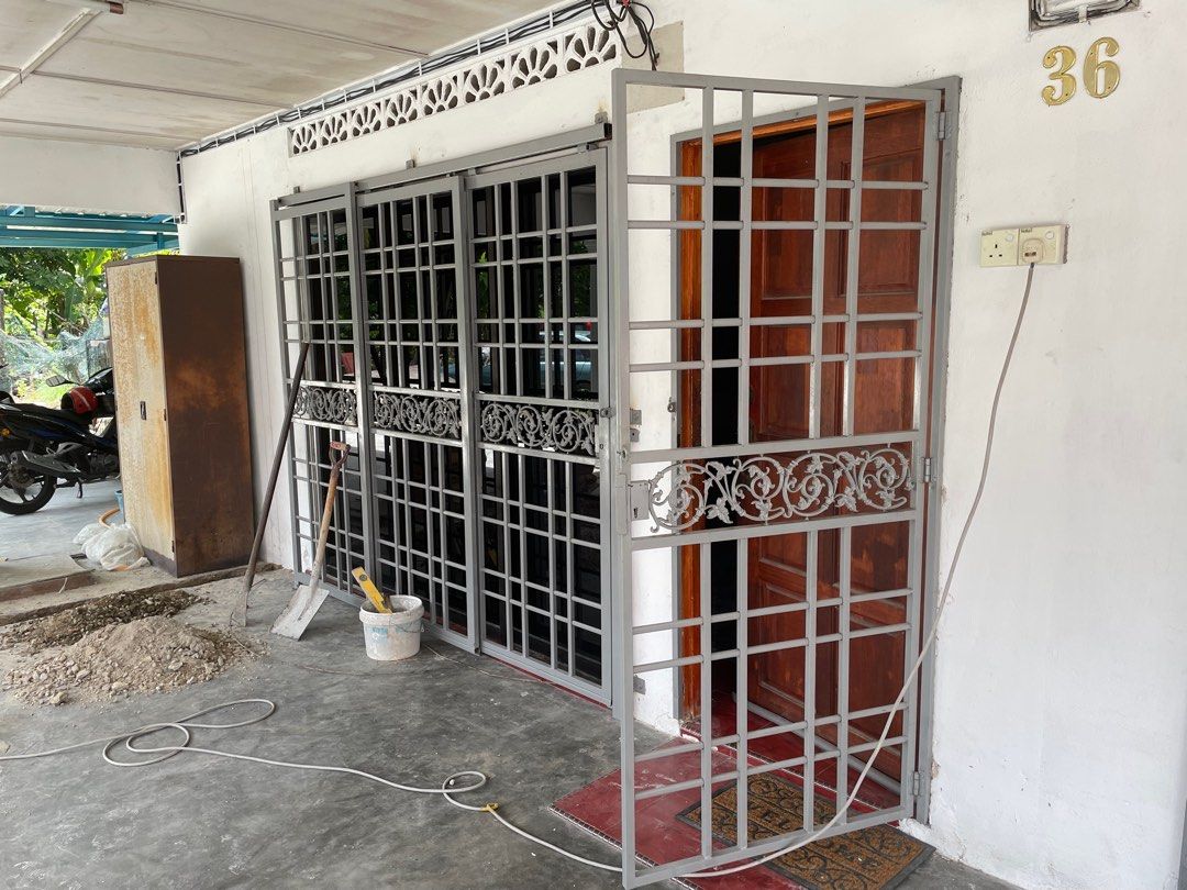 Metal Sliding door and door grills for sale, Furniture & Home Living