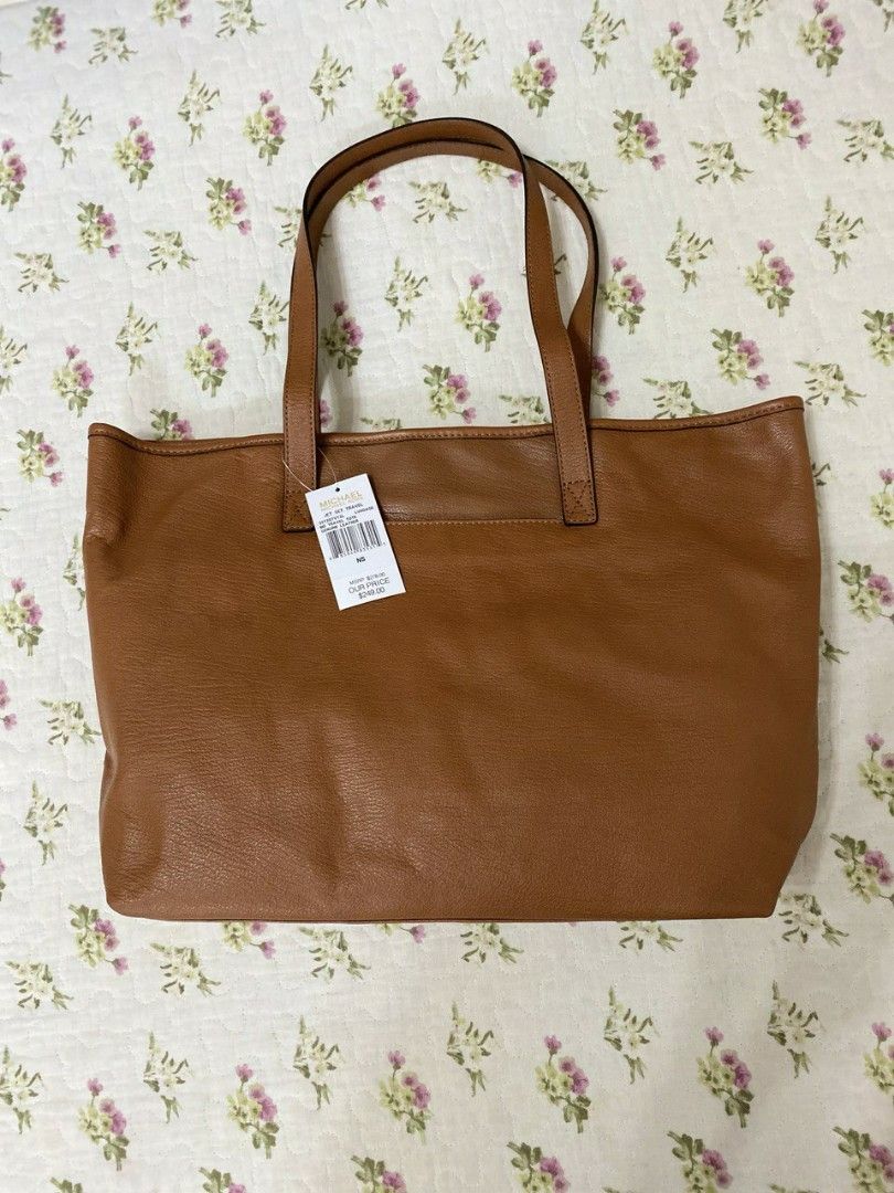 Michael Kors Bag Wallet Combo MK Jet Set MD Leather Travel Tote 35T2GTVT2L MK Hamilton LG Zip Around Leather Wallet 32F1SHMZ3L