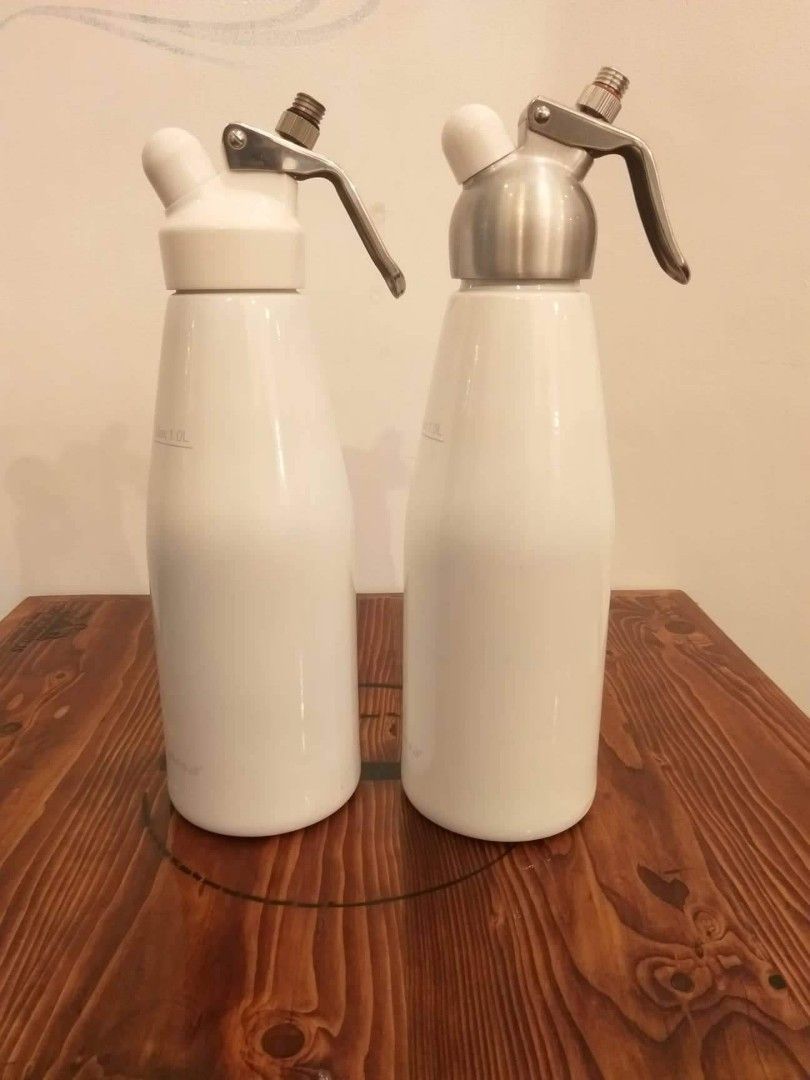 Mosa whipped cream dispenser, 1 litter, Furniture & Home Living