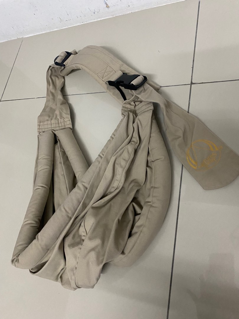 natures sway sling, Babies & Kids, Going Out, Carriers & Slings on