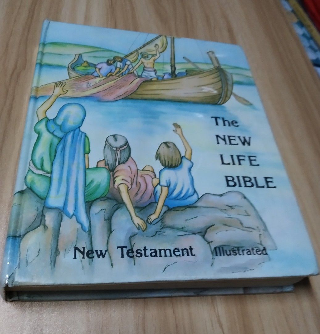 New Life Bible, New Testament (New Life Version) Illustrated Edition, Hobbies & Toys, Books