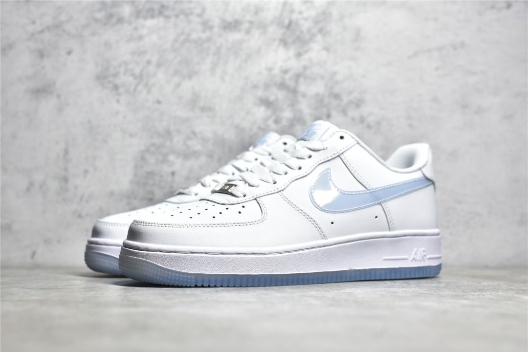 Nike shoes light blue and white on sale