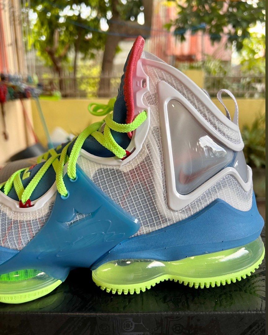 Nike men's size 9.5 in women's sales