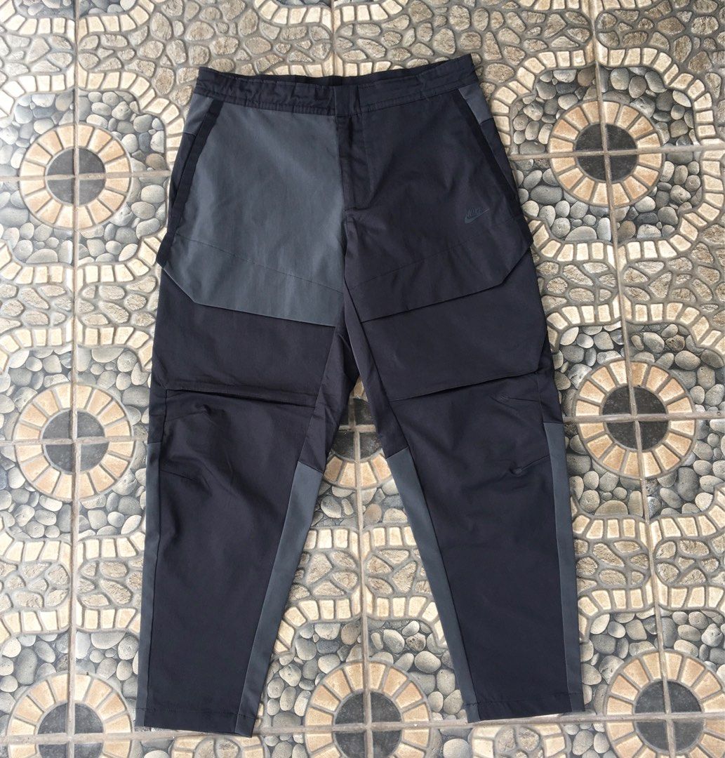 Tech pack cargo pants hotsell