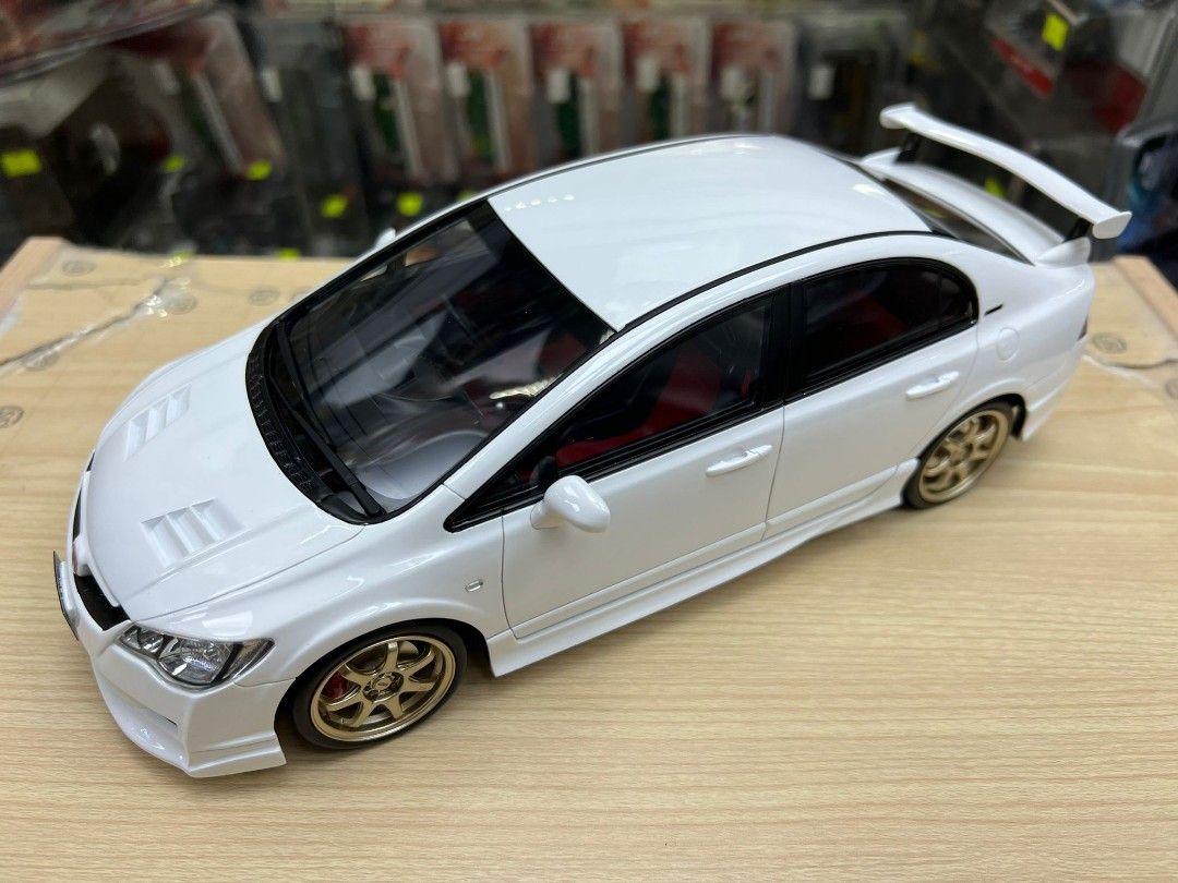 Otto 1:18 OT941 Honda civic type r fd2 mugen white, 興趣及遊戲