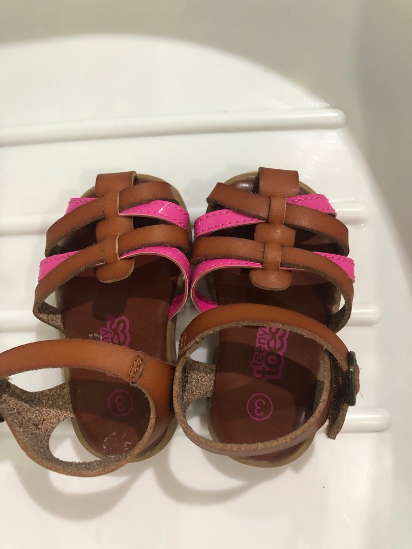 payless baby walking shoes