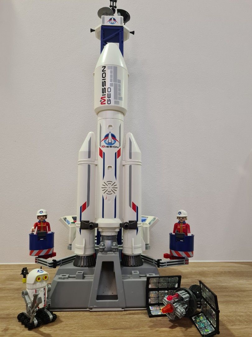 Playmobil rocket launcher clearance
